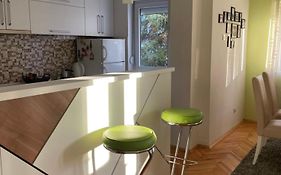 Maria Charming Apartment